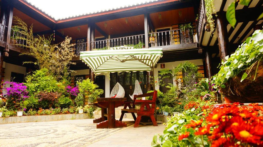 Lijiang Wangjia Courtyard Inn Ngoại thất bức ảnh